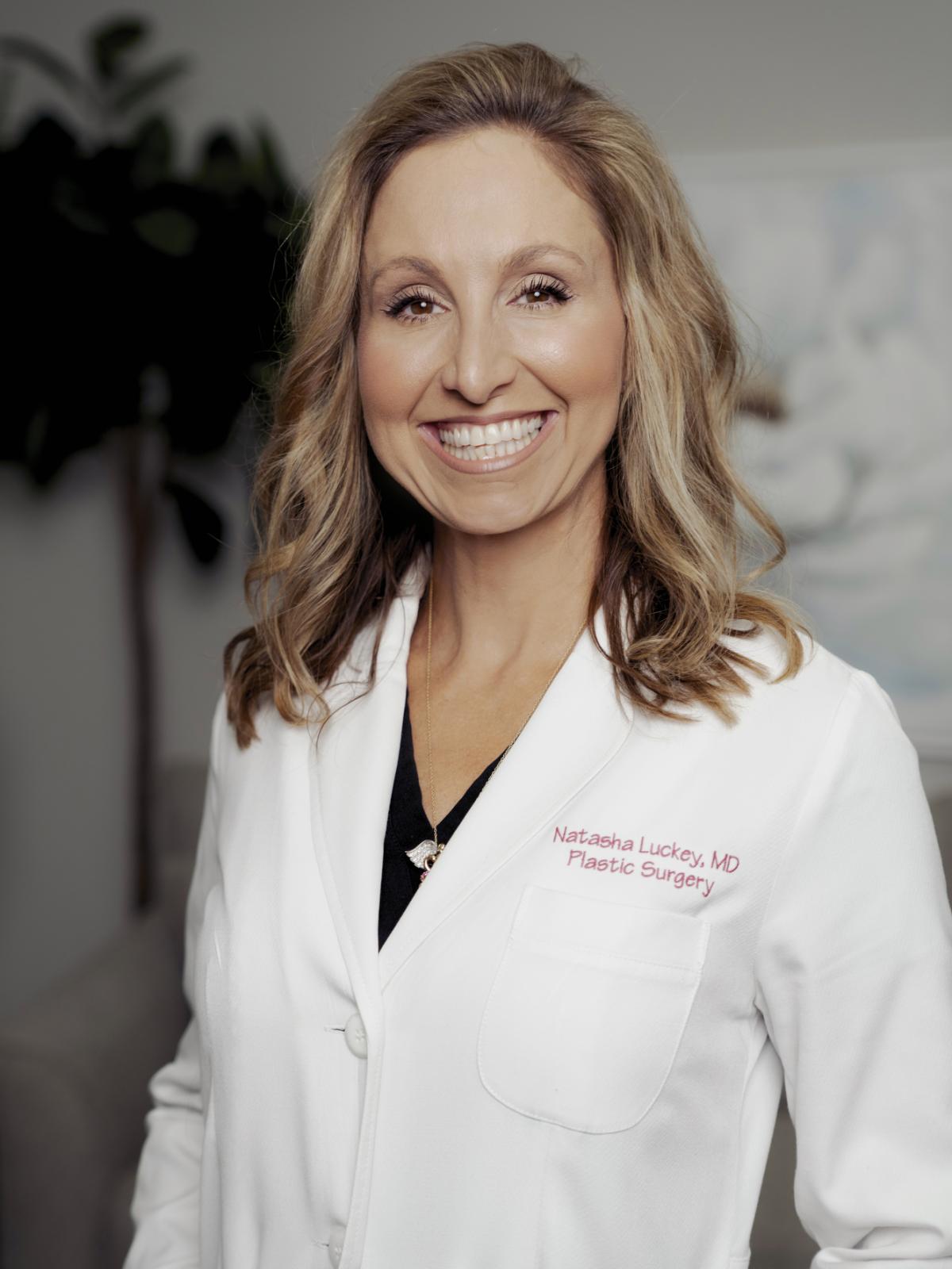 Natasha Nicole Luckey, MD Professional Background Image